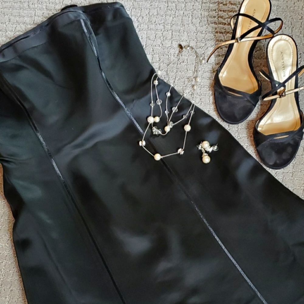 Ann Taylor strapless satin black dress, size 2
